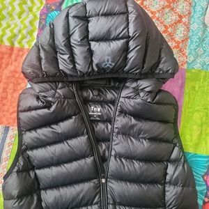 TNA Dynamic Vest- Black Puffy